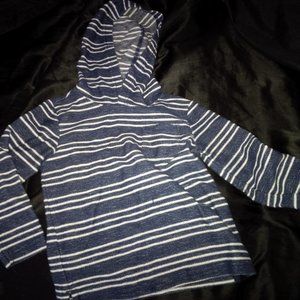 Pullover hoodie size 3T preowned